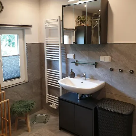 Familienfreundliche Gruene Oase Im Essener Sueden *