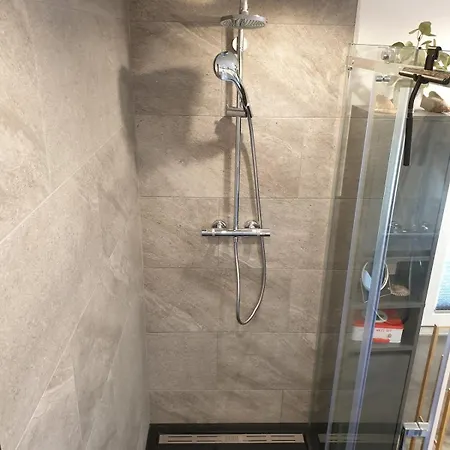 Familienfreundliche Gruene Oase Im Essener Sueden Apartment *