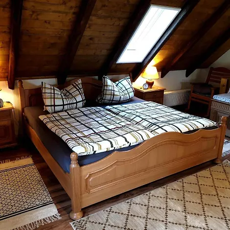 Familienfreundliche Gruene Oase Im Essener Sueden 公寓