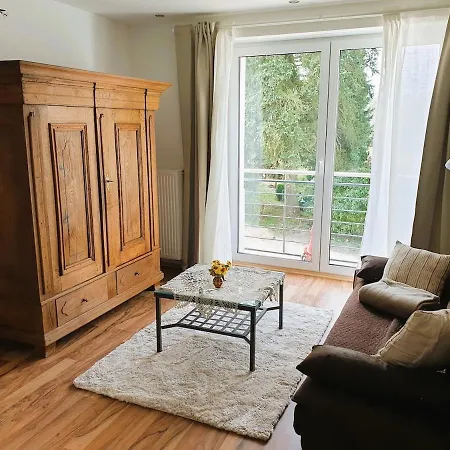 Familienfreundliche Gruene Oase Im Essener Sueden *