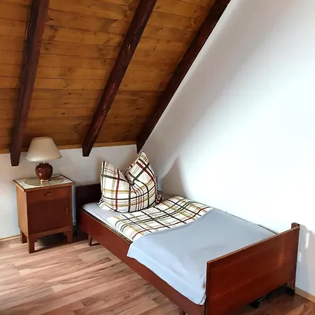 Familienfreundliche Gruene Oase Im Essener Sueden 公寓