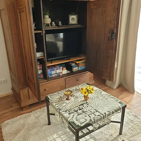 Familienfreundliche Gruene Oase Im Essener Sueden *